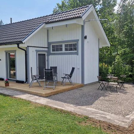 Attefallshuset Toftahoejden 7 Vaxjo Exterior photo